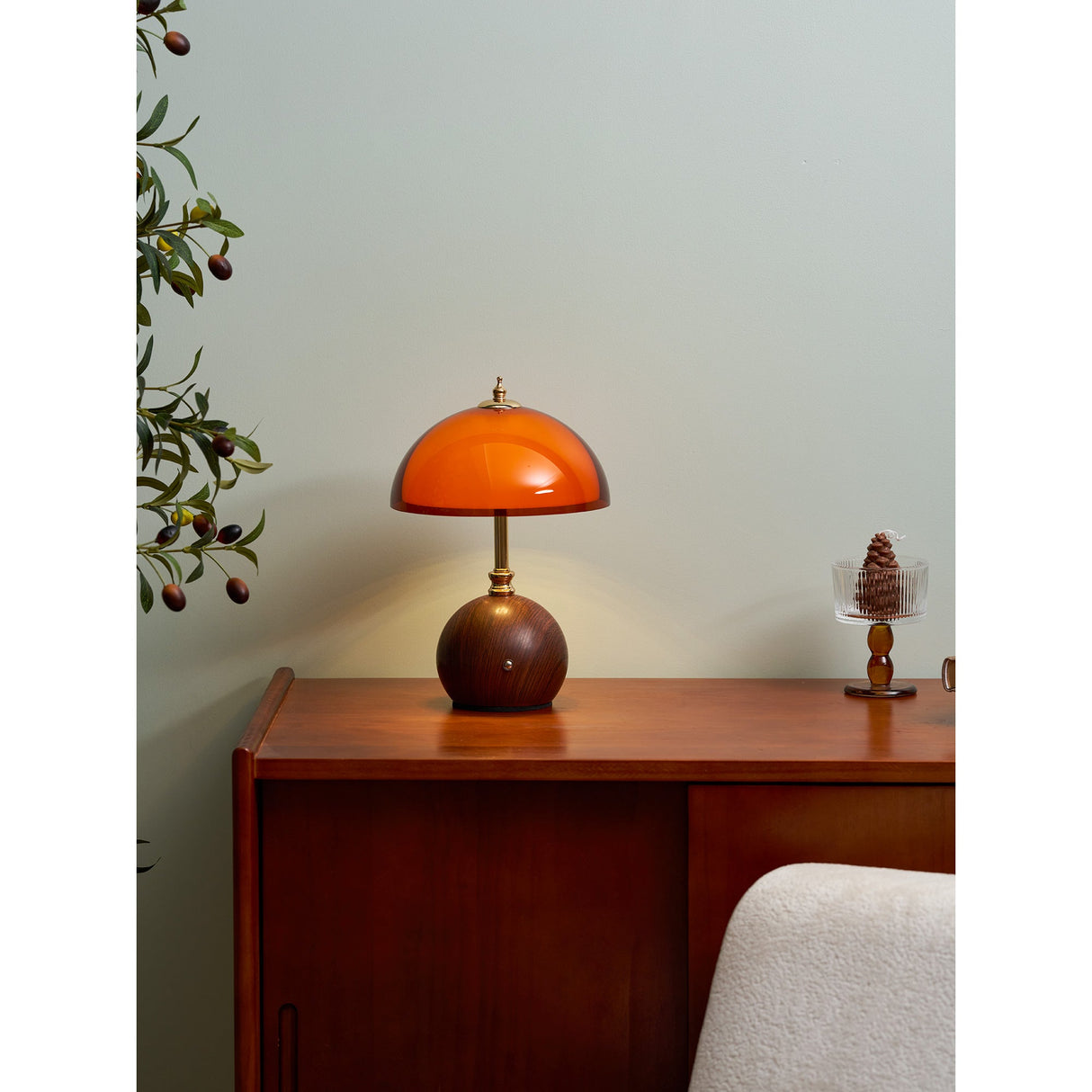 Coby table lamp