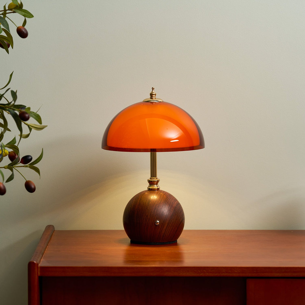 Coby table lamp
