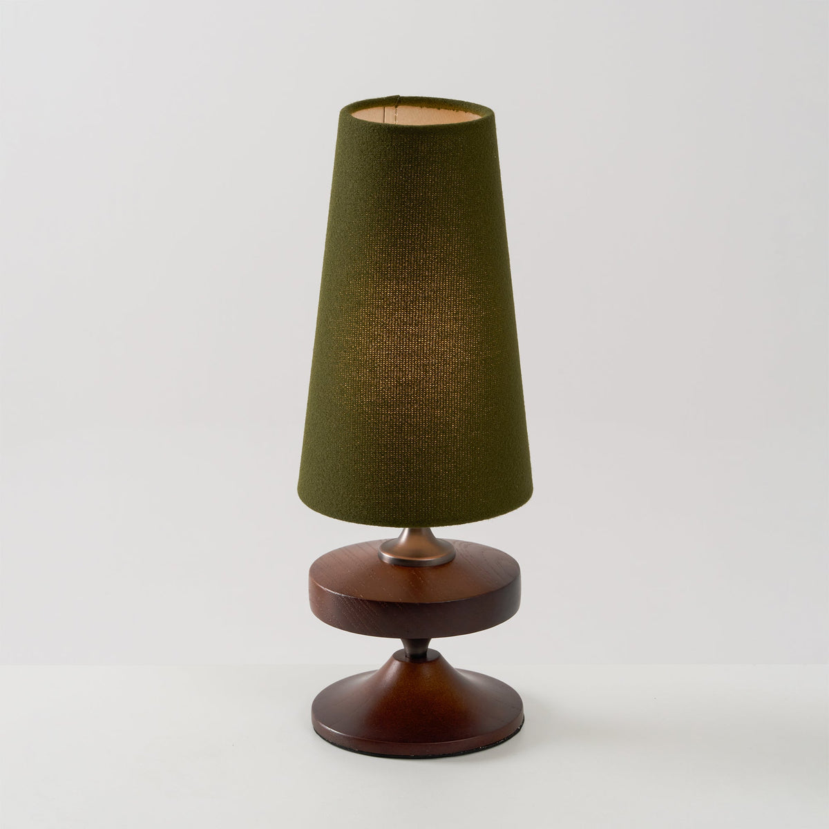 Alvar table lamp