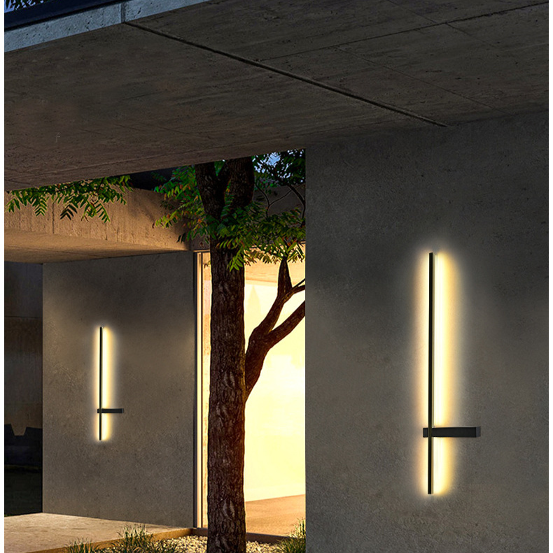 Luminara – Außenwandleuchte im Säulendesign
