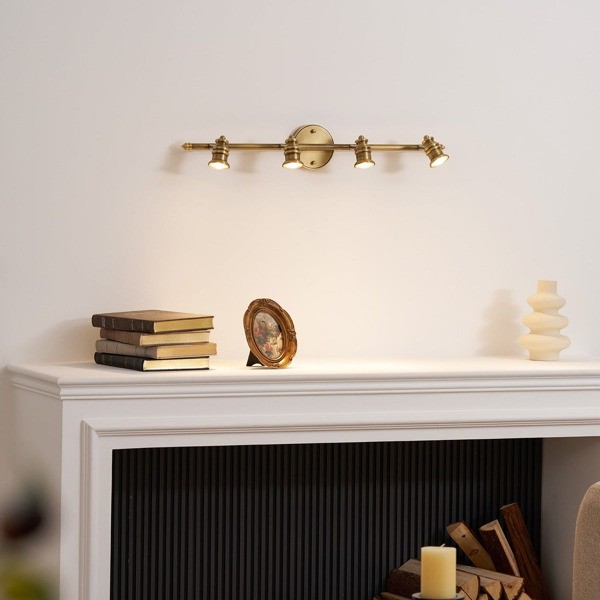 Halophane wall lamp