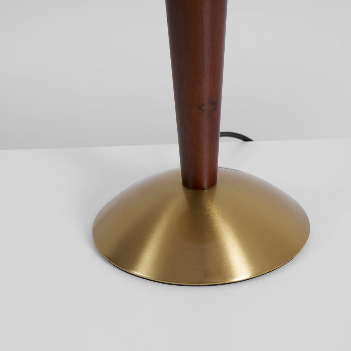 Herman table lamp