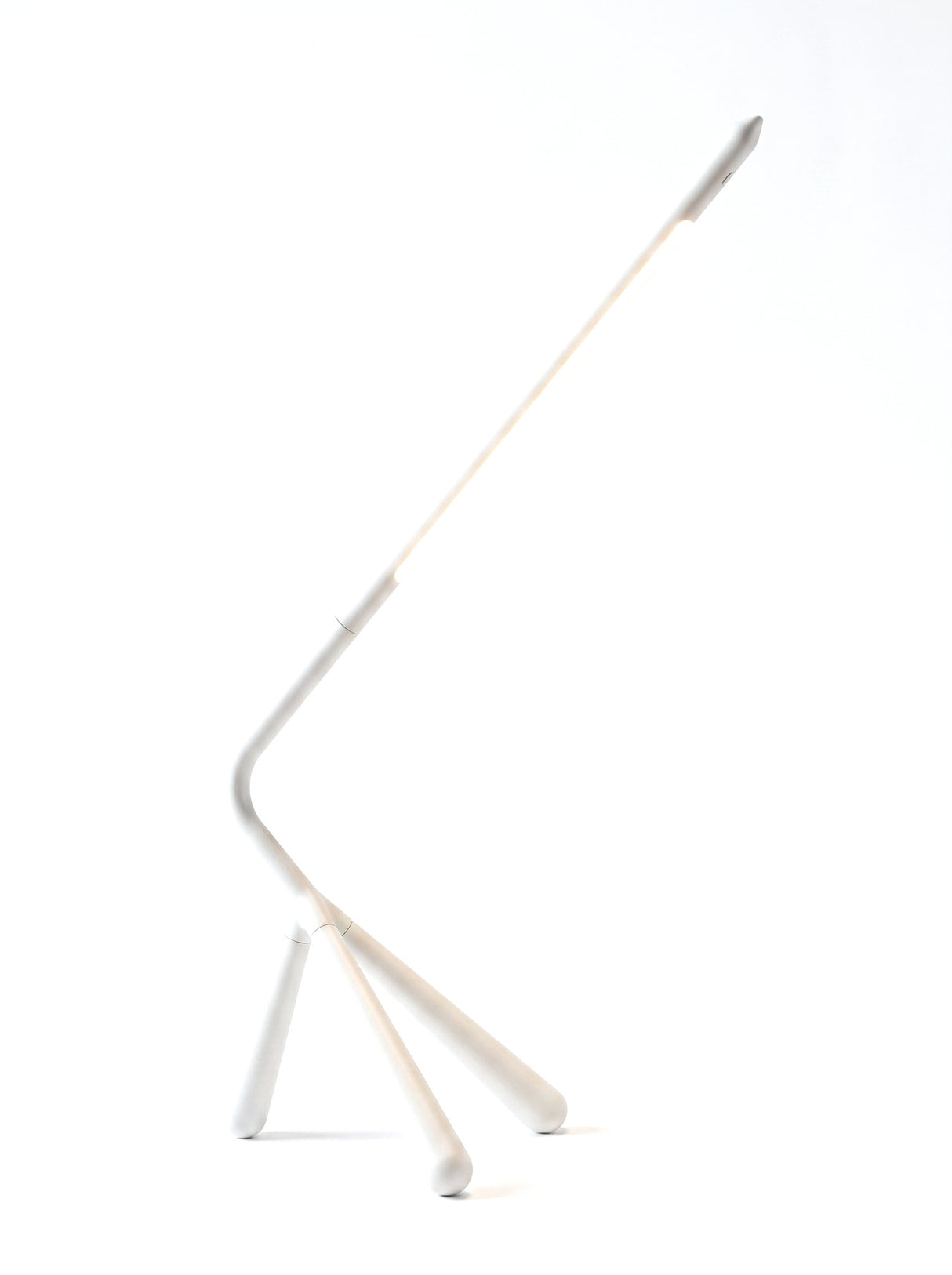 Three-quarter profile of the Heron reading lamp
