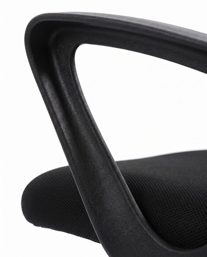 Brisa loop armrest and seat edge, close-up