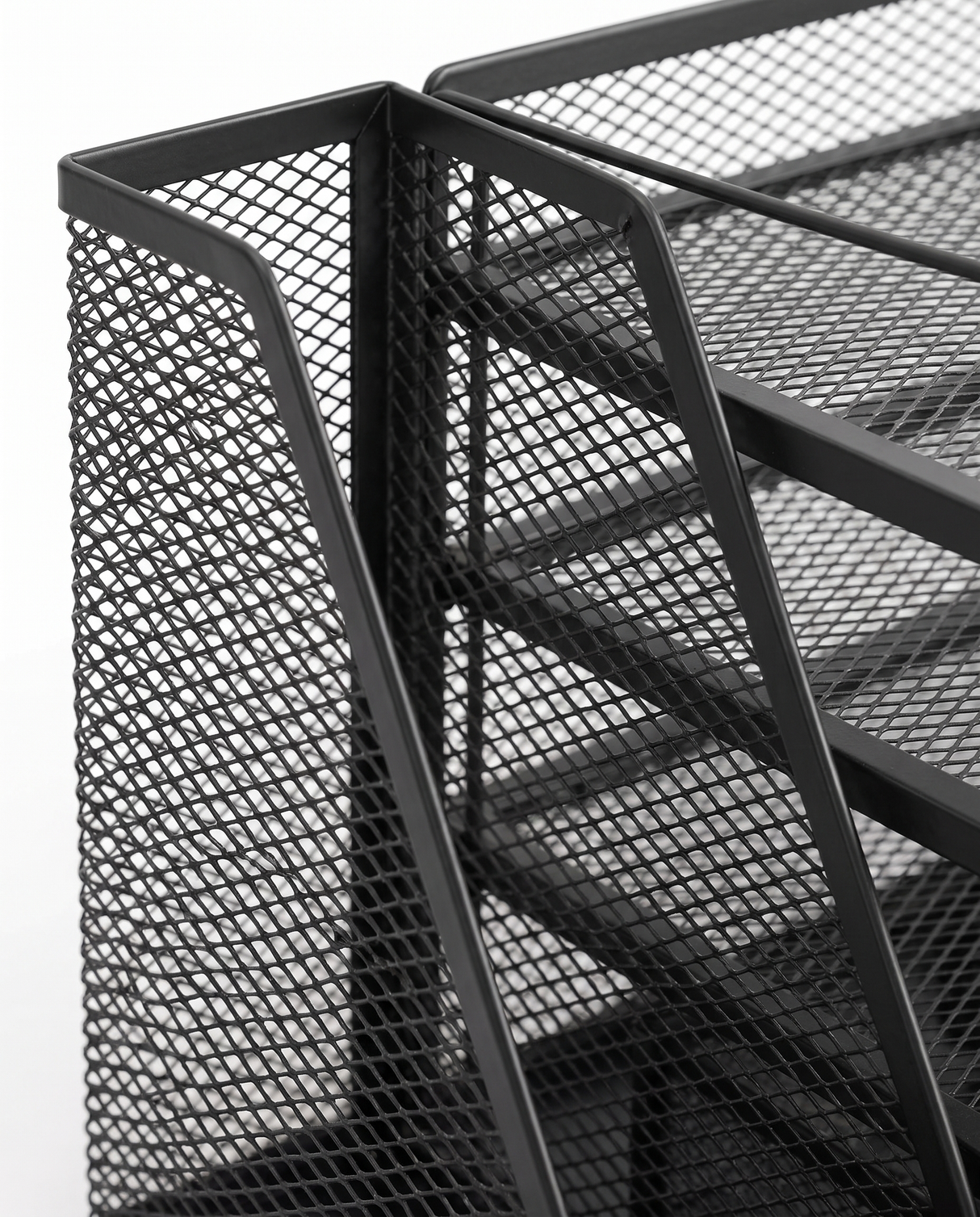 Ordine vertical file-slot detail, close-up