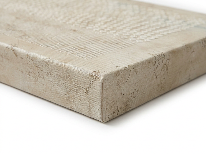 Dovre gallery-wrapped edge profile close-up