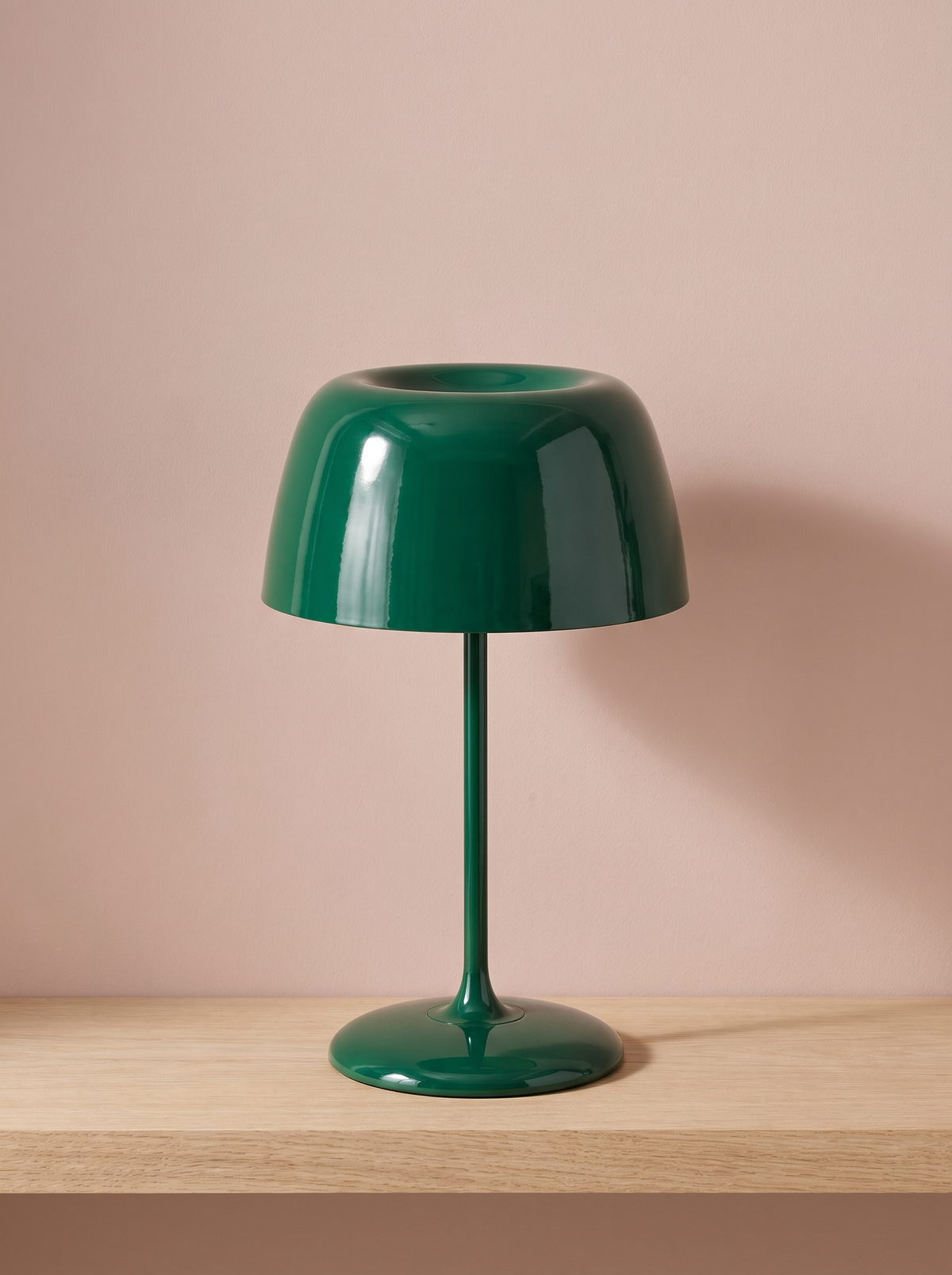 Bittel retro mushroom table lamp in green on a blush pink backdrop