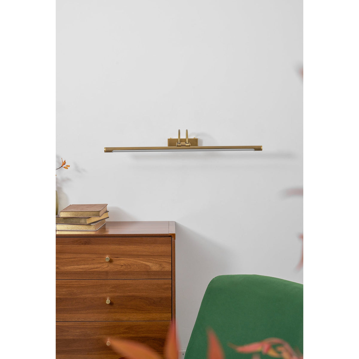 Alton wall lamp