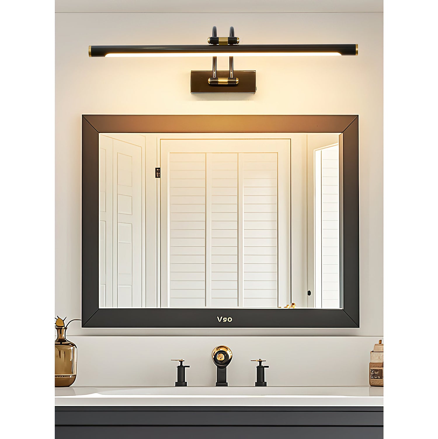 Alton wall lamp