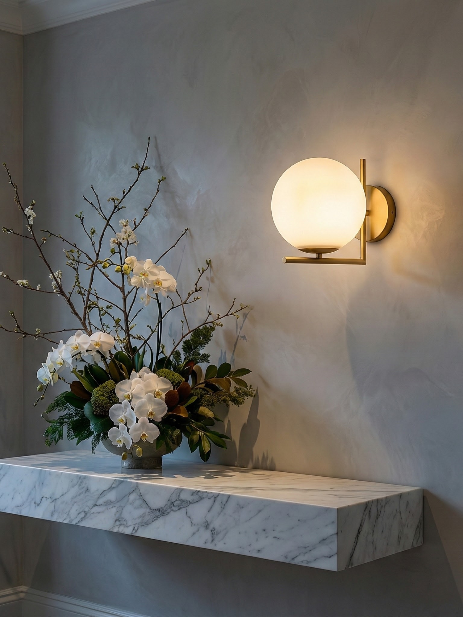 DaraLight | Modern Elegant Wall Sconce with Soft Glow