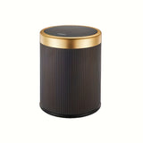Elegant Oval Kitchen Trash Can with Odour-Sealing Lid | Stylish Solution for Modern Interiors
