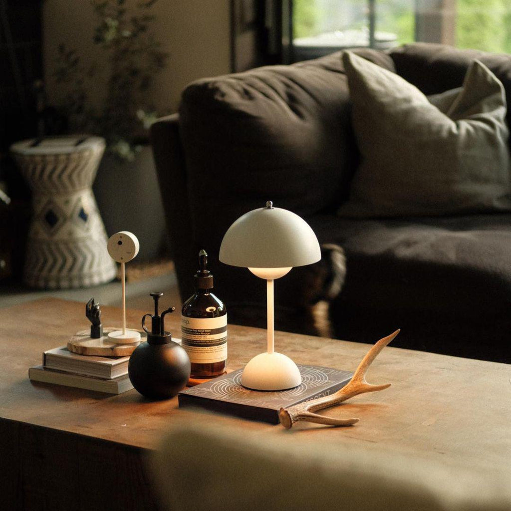 Flowerpot Portable Table Lamp Rechargeable Cordless LED Lamp with Touch Dimming