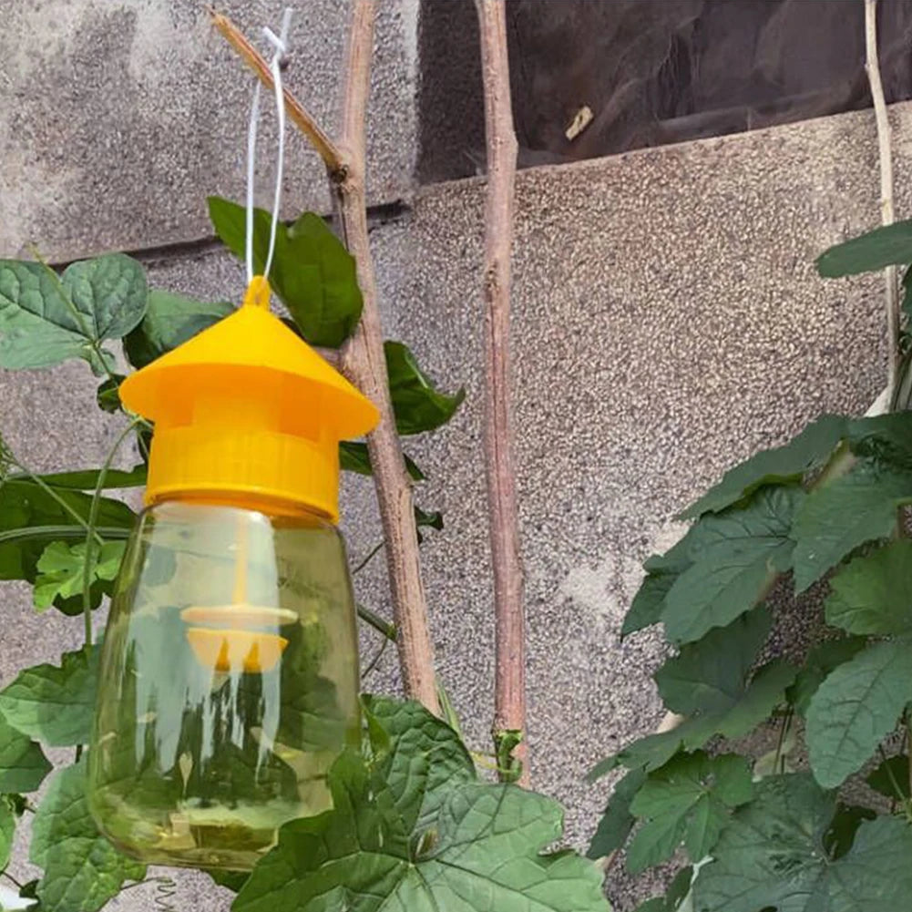 Garden Guardian | Pest Control Trap & Fly Catcher with Scent Lure | Reusable Solution for Outdoor Fruit Fly Management