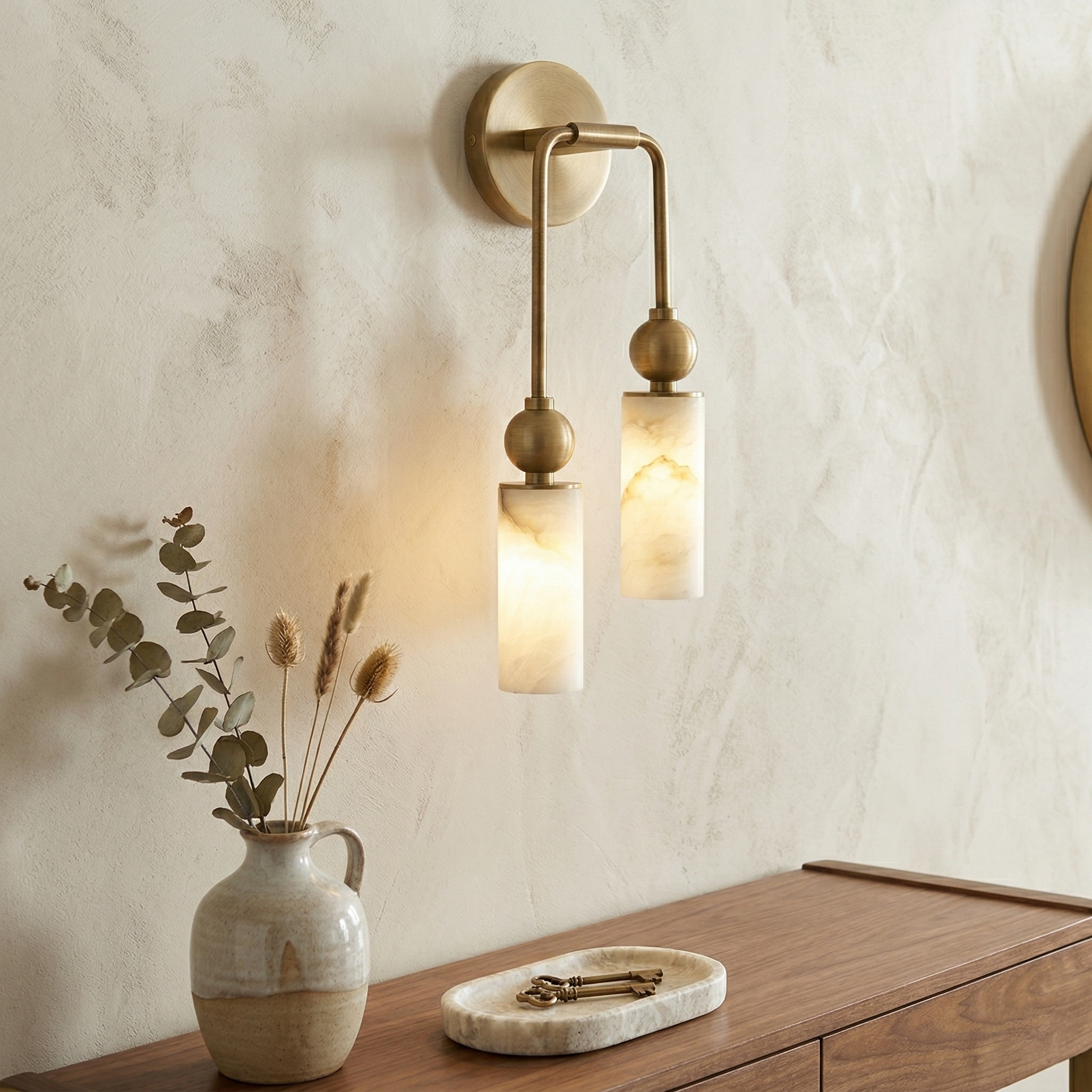 Harlin Alabaster Wall Lamp - Elegant Ambient Lighting for Living Spaces