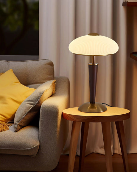 Herman table lamp