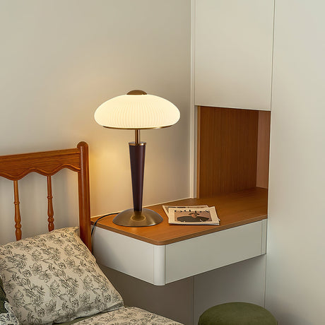 Herman table lamp detail