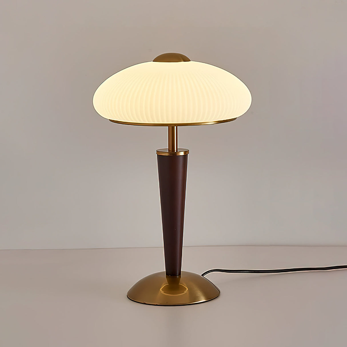 Herman table lamp