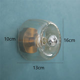 LED-Wandleuchte im Bauhaus-Stil mit Glasschirm