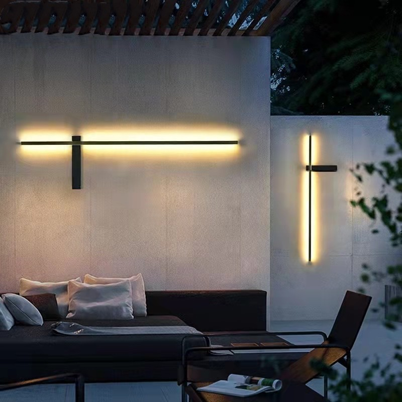 Luminara – Außenwandleuchte im Säulendesign