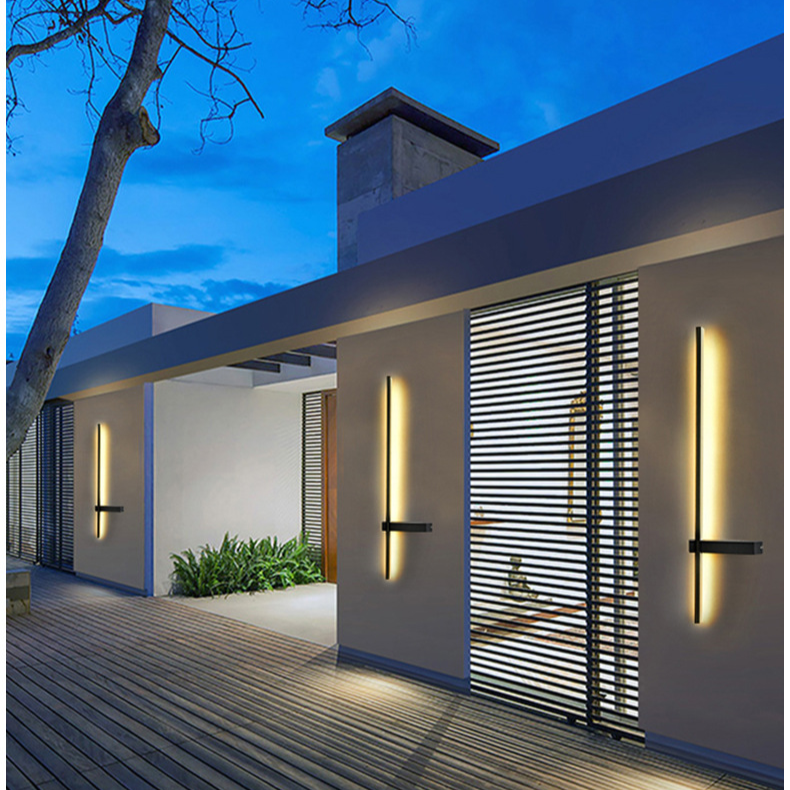 Luminara – Außenwandleuchte im Säulendesign