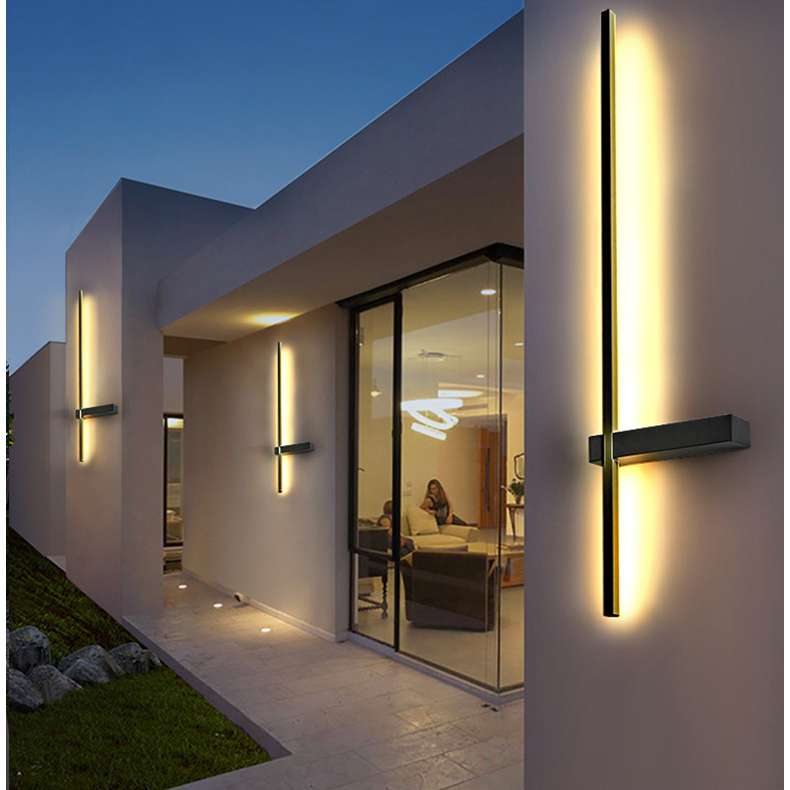 Luminara – Außenwandleuchte im Säulendesign