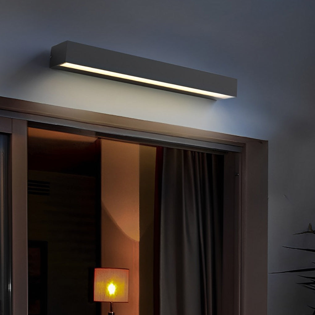 Luminara | Sleek Modern Waterproof Outdoor Wall Light Fixture 2