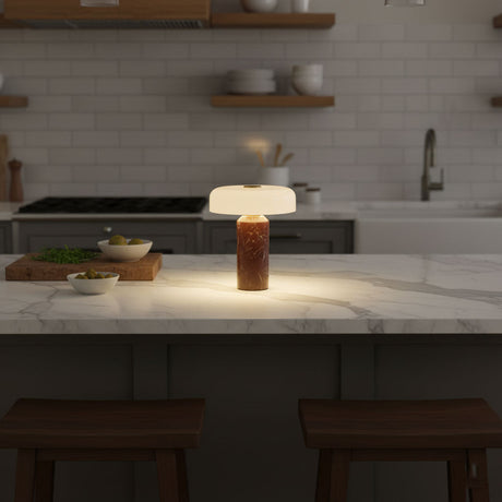 Lunova table lamp