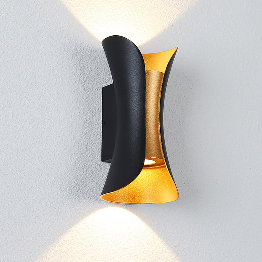 Gebogene LED-Wandleuchte mit Up-&-Down-Licht, IP54