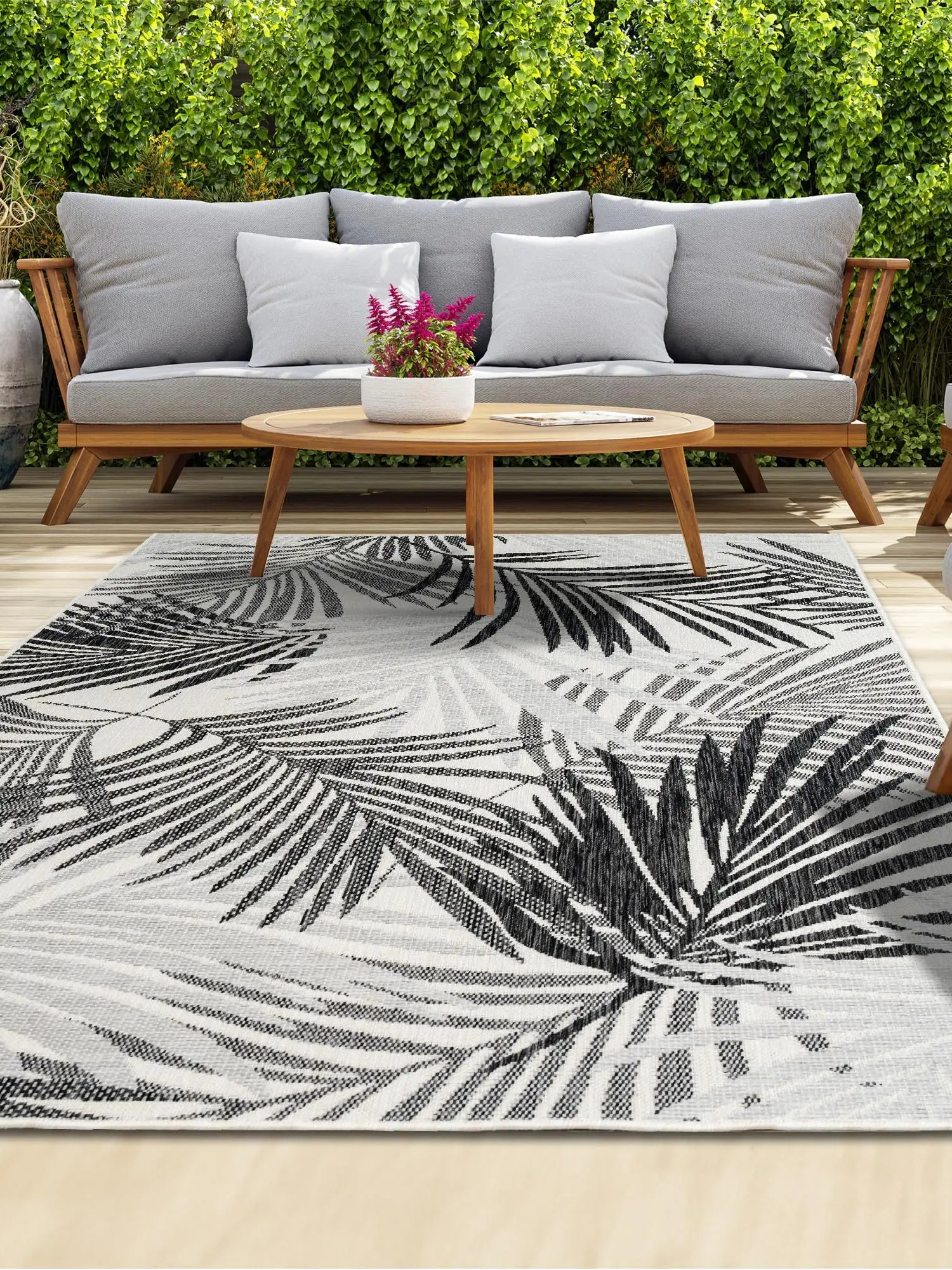 Outdoor Carpet | Soft Anti-Slip Area Rug for Camping and Picnics | Machine Washable for Easy Maintenance