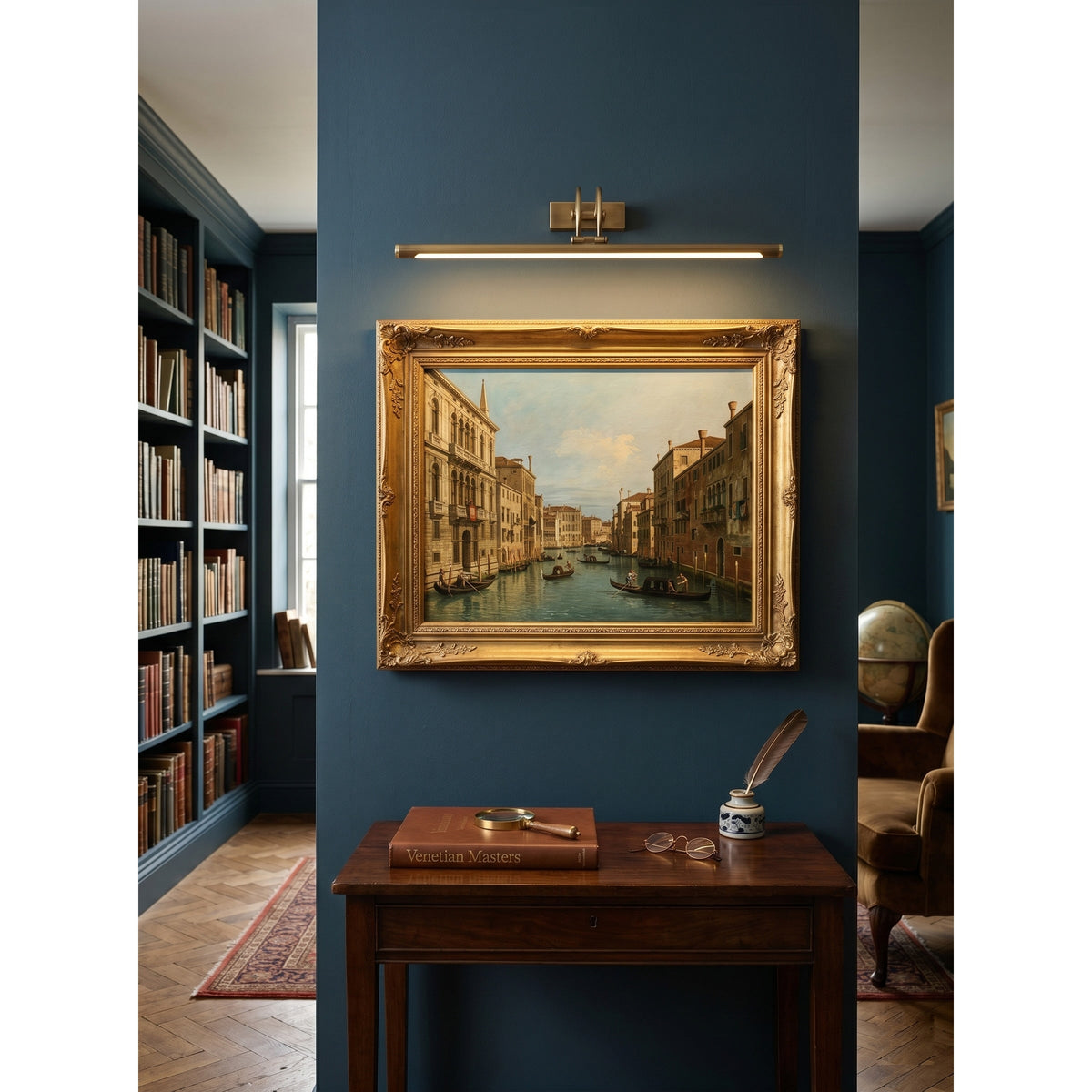 Alton wall lamp