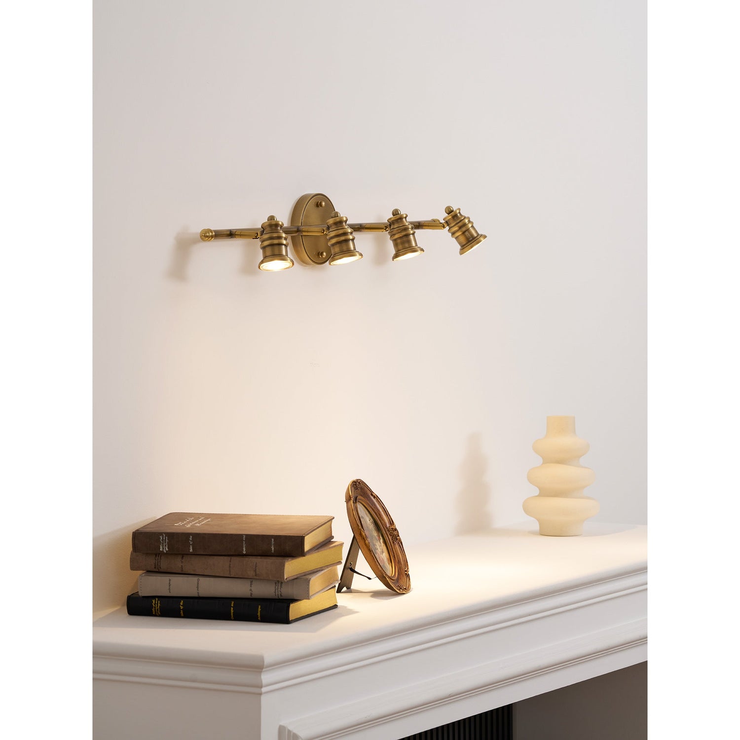 Halophane wall lamp