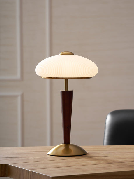 Herman table lamp