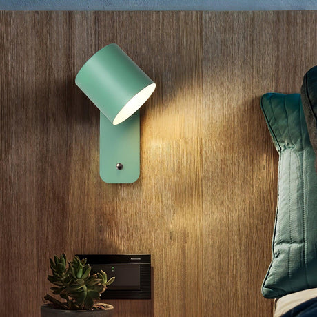 Cylo wall sconce