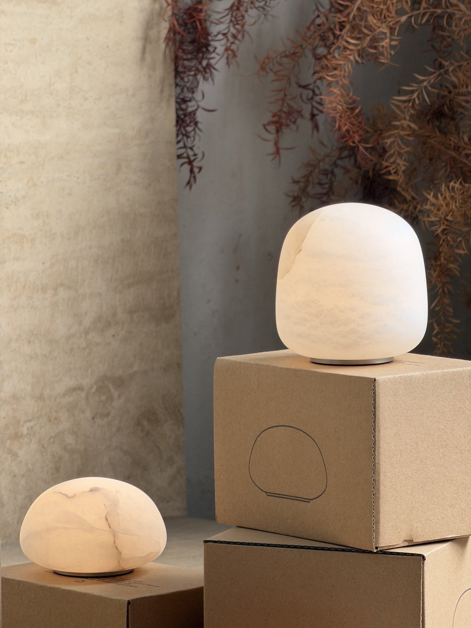 Snowflake table lamp
