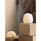 Snowflake table lamp