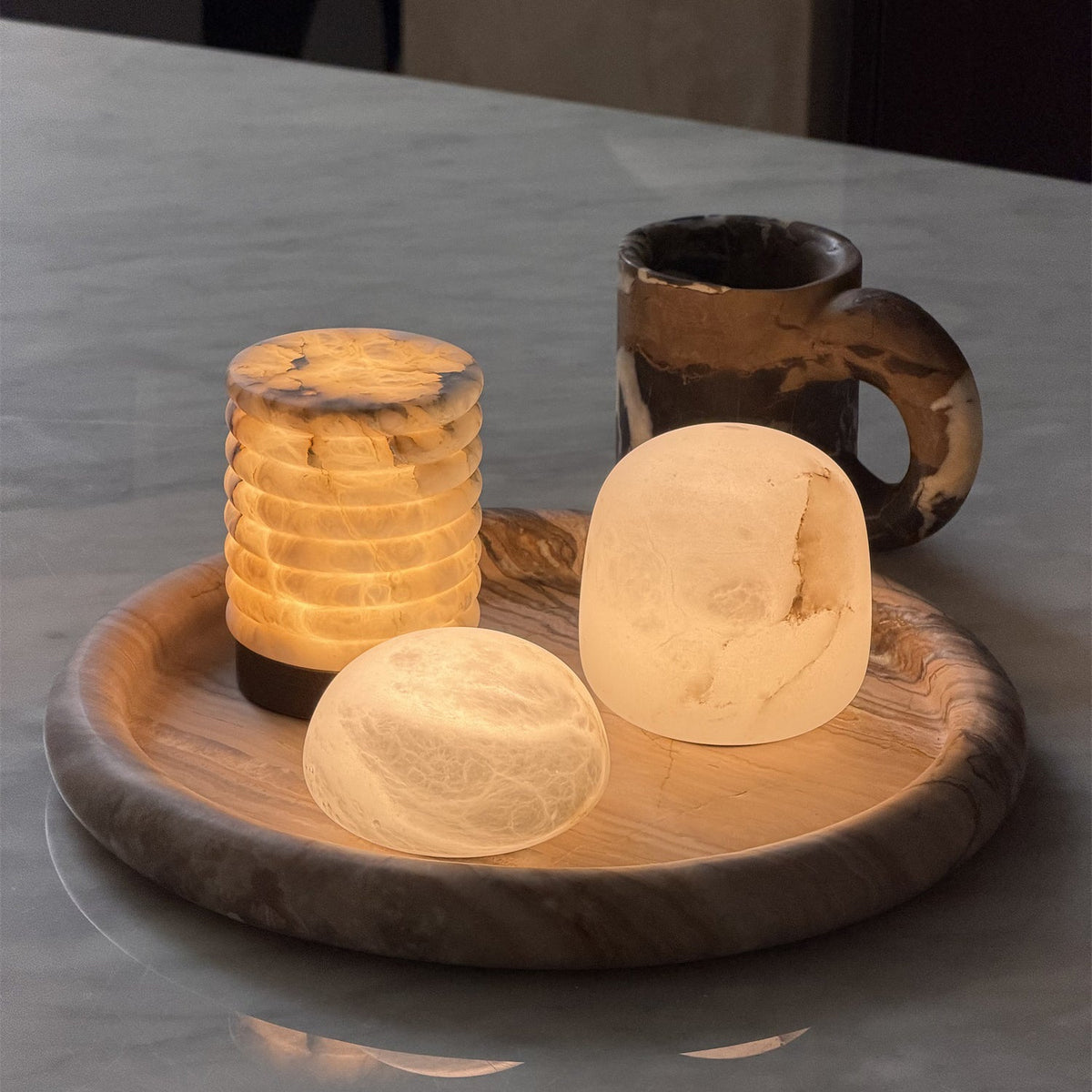 Snowflake table lamp