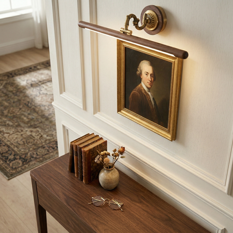 Picta wall sconce
