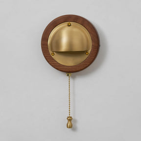 Thane wall lamp — brass