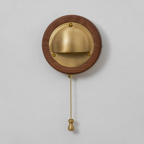 Thane wall lamp — brass