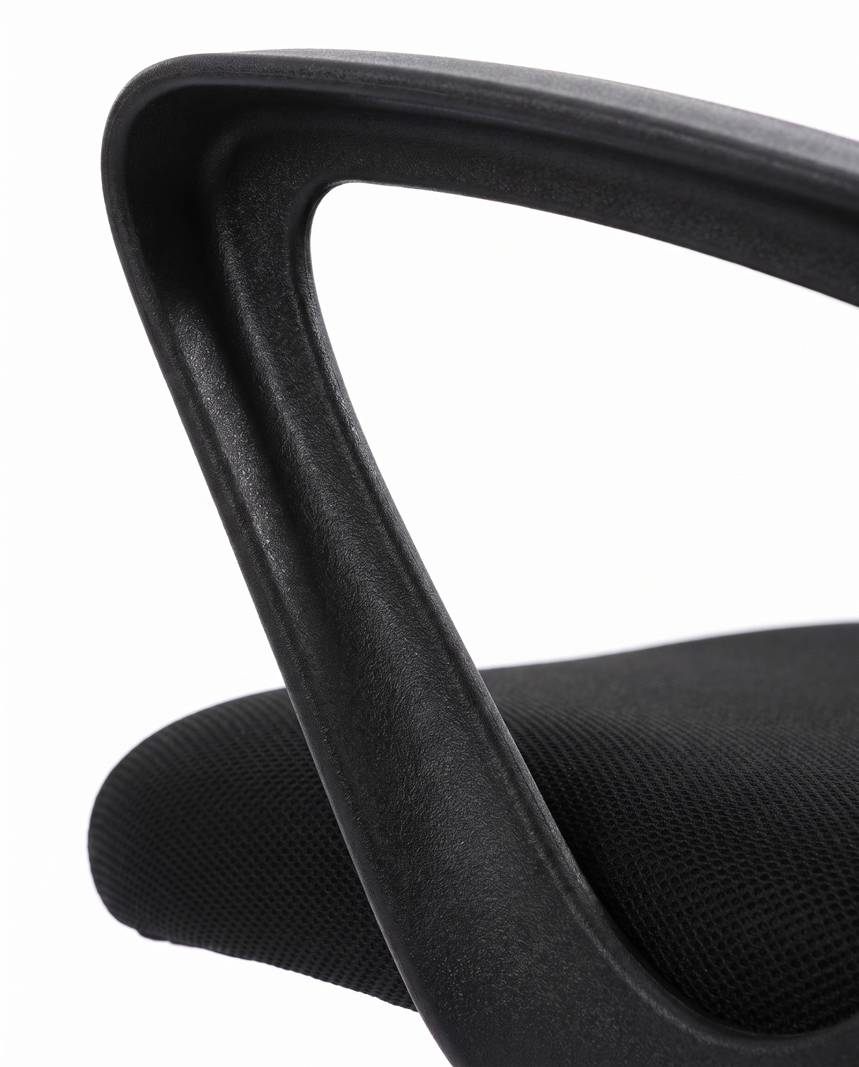 Brisa loop armrest and seat edge, close-up