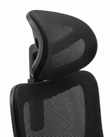 Aria headrest and upper mesh back, close-up