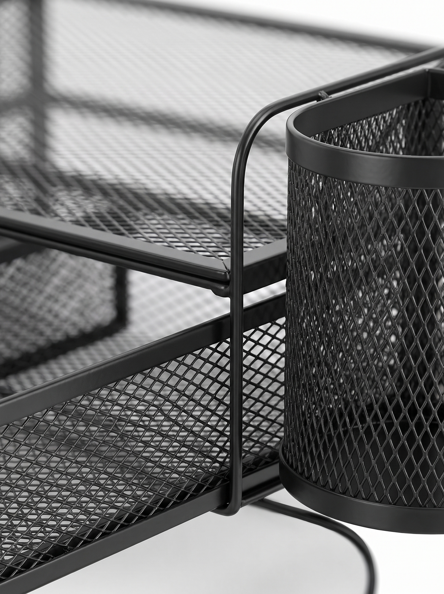 Ordine pull-out drawer and pen cup, close-up