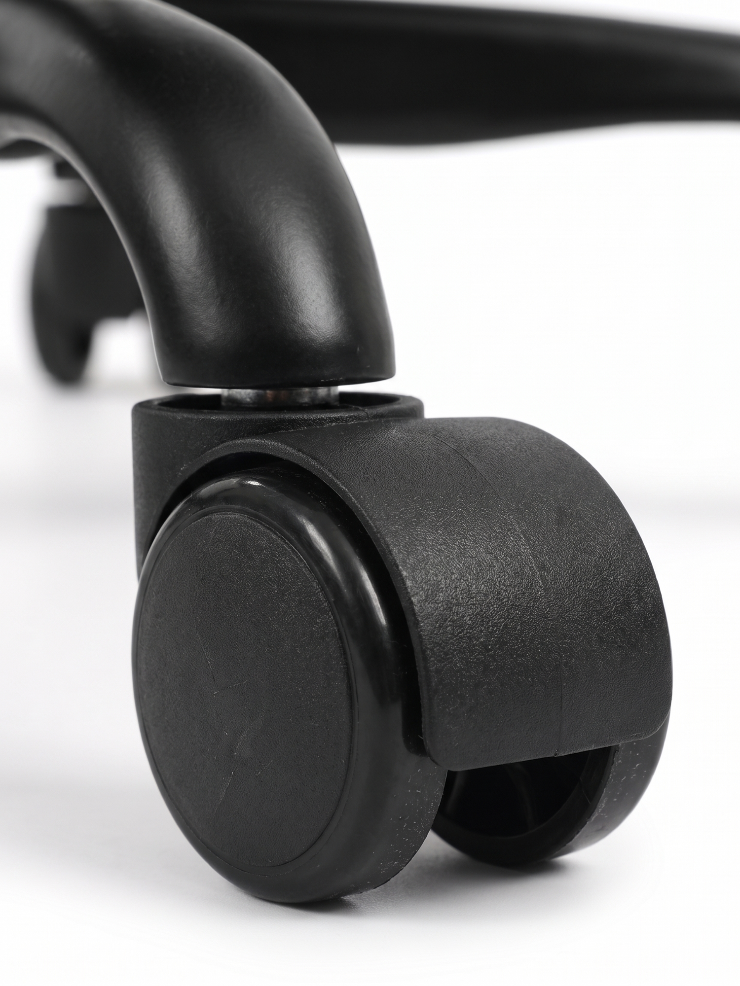 Perch caster wheel and five-star base, close-up