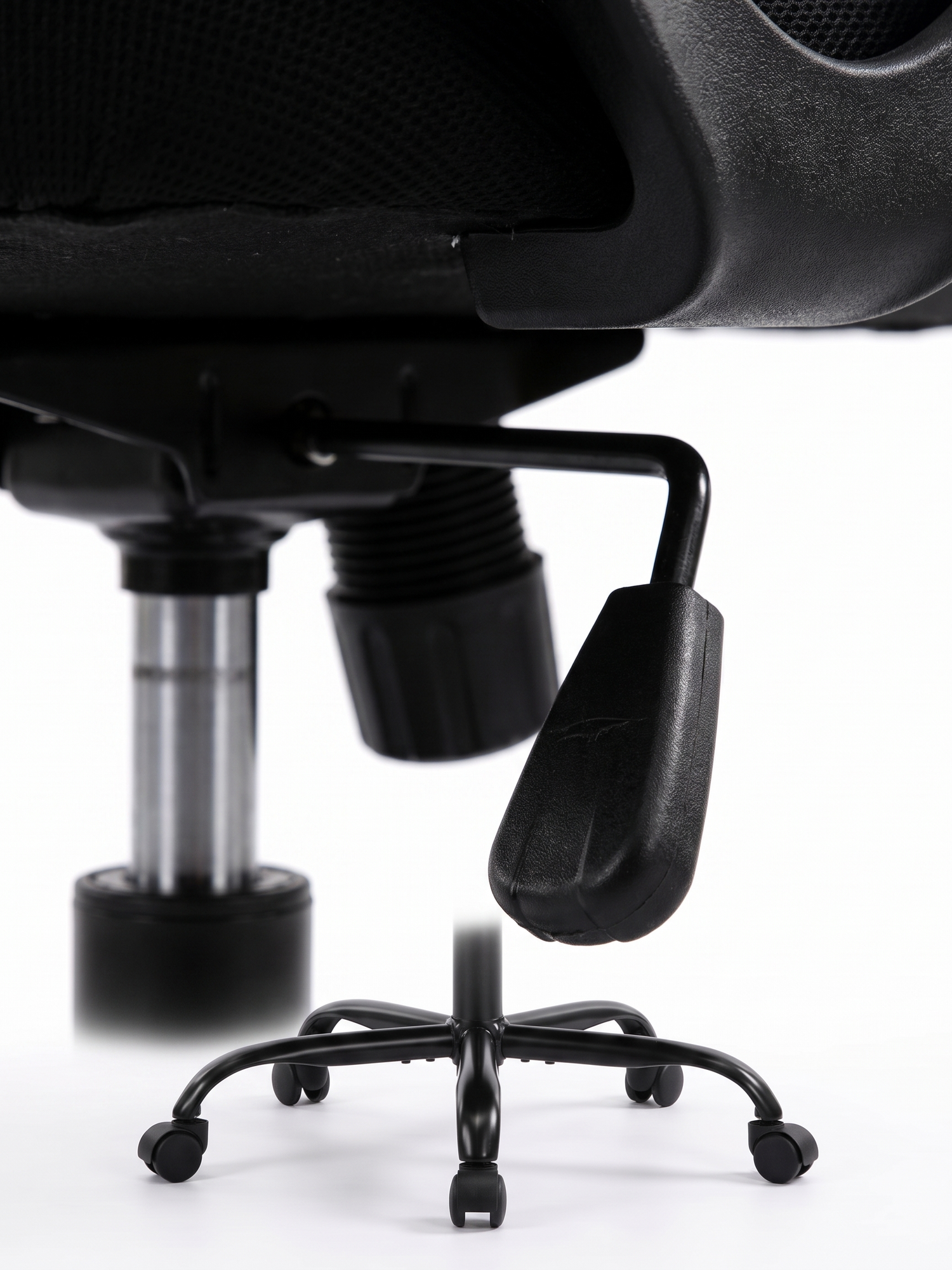 Brisa pneumatic height lever, close-up