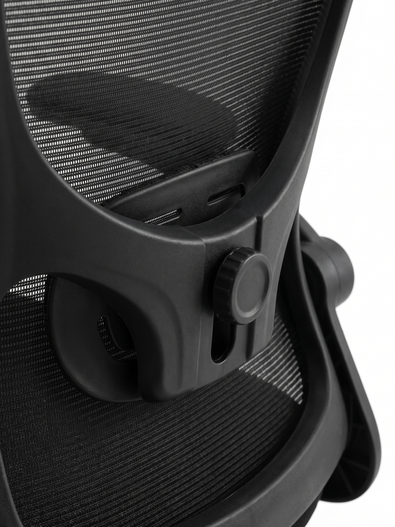 Aria adjustable lumbar support, close-up