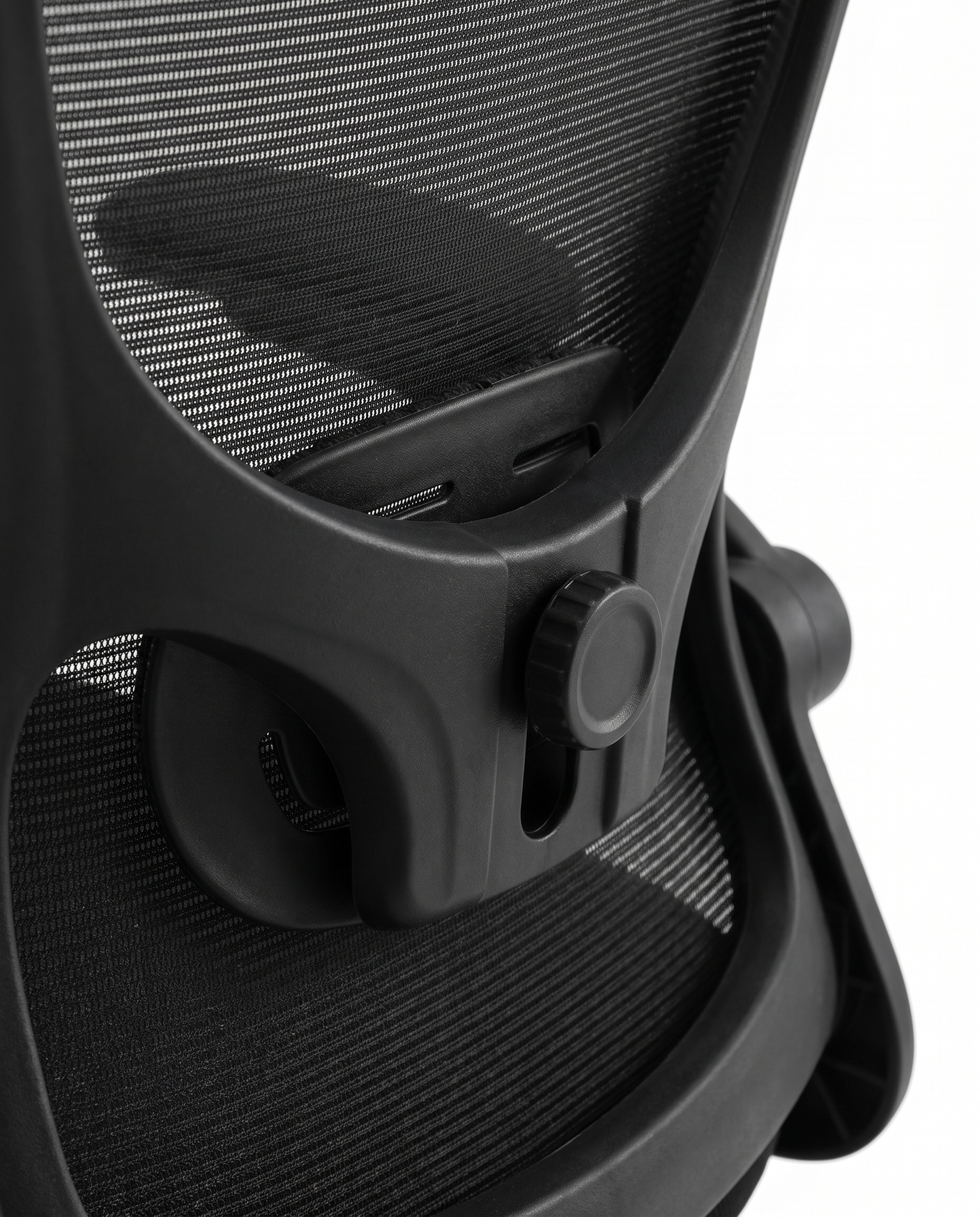 Aria adjustable lumbar support, close-up
