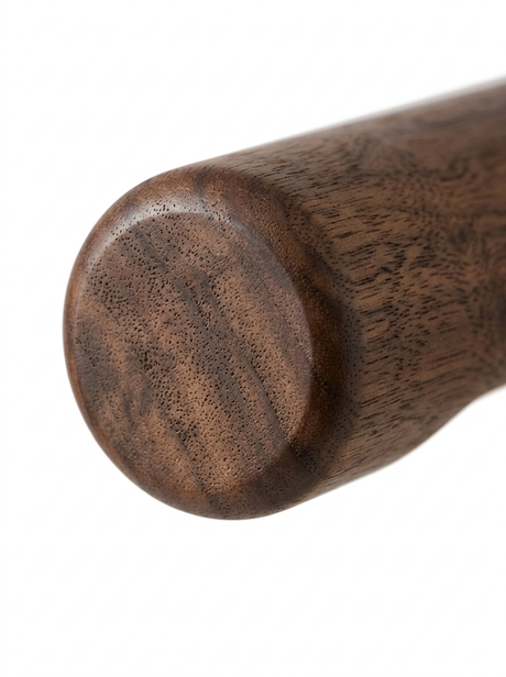 Ivo walnut wood grain bar end close-up