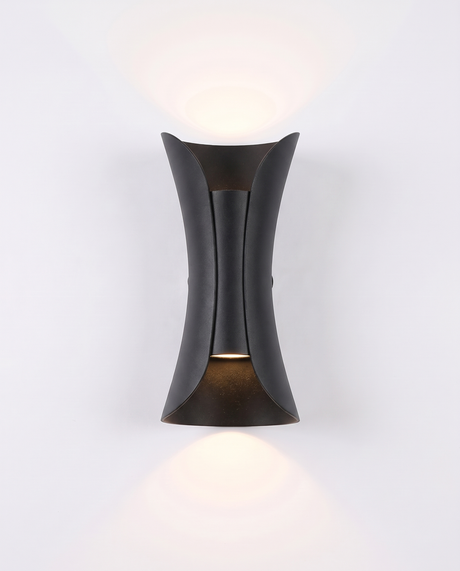Marlow in Black