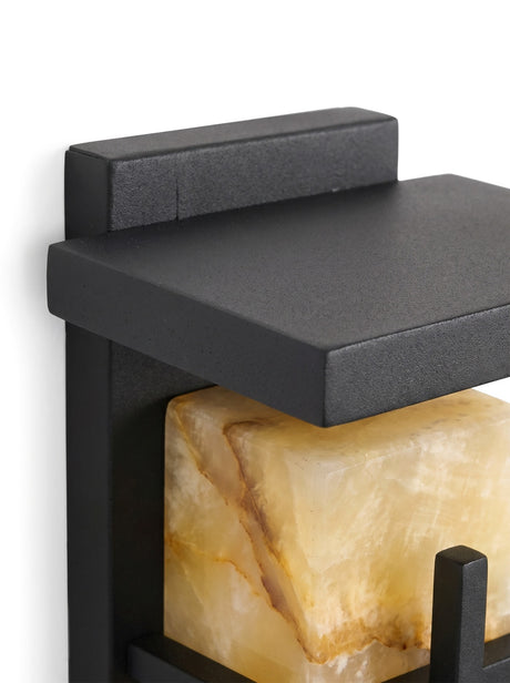 Close-up of the projecting top cap and wall bracket