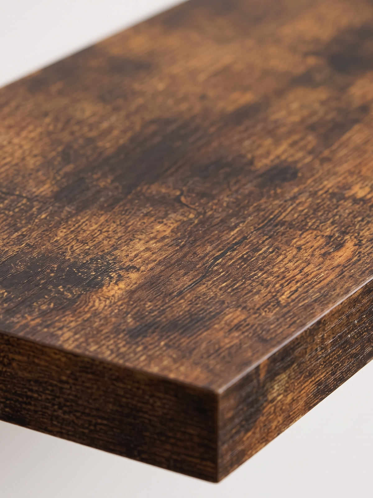 Ridge floating shelf, wood grain close-up